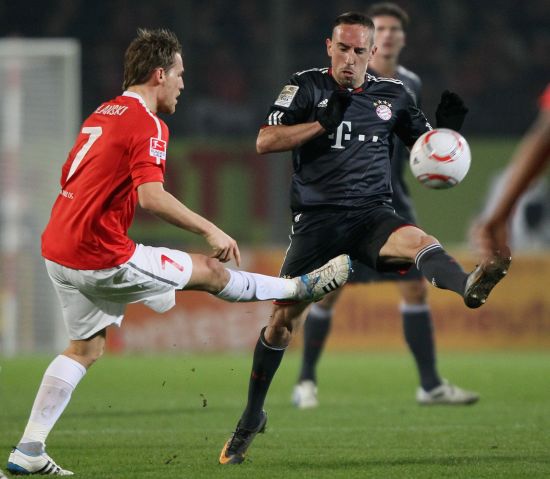 他们在防守 他们在防守